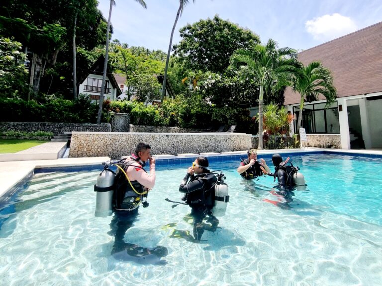 Discover Scuba Diving lessons in the pool at Casalay Puerto Galera