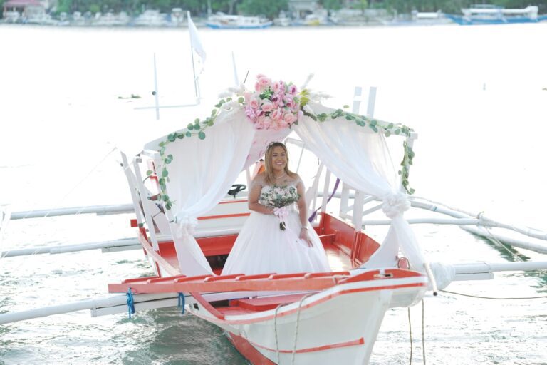 Wedding boat Casalay