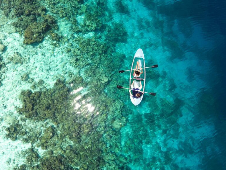 Kayak above the reef